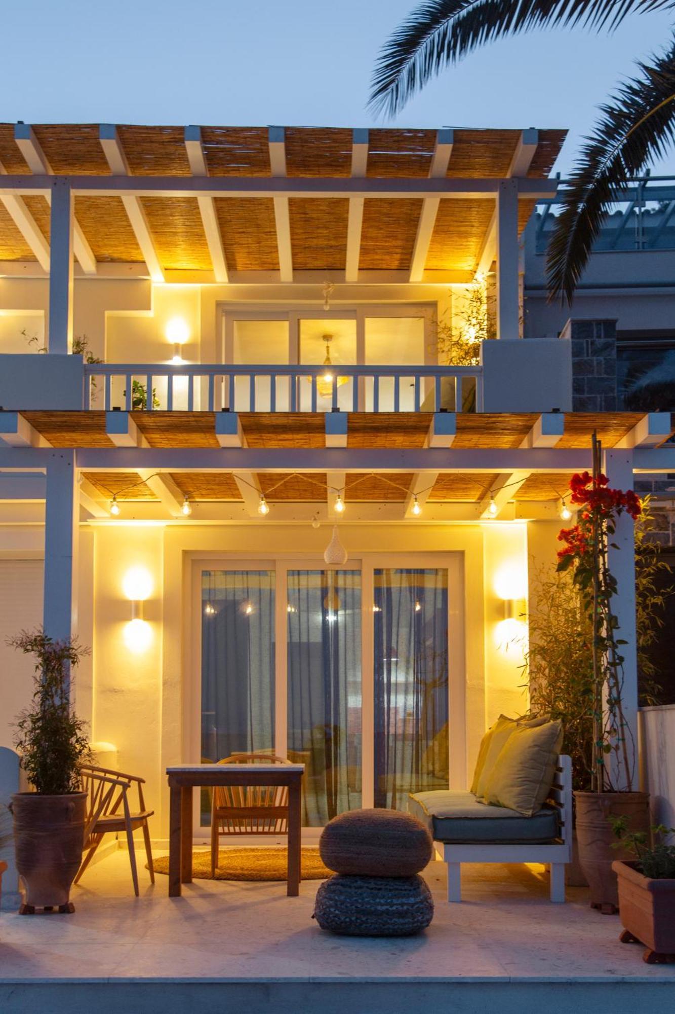 Aegean Stories Pelagos Suites Avlakia 外观 照片